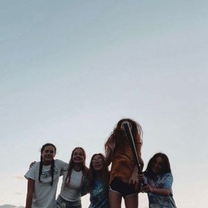 Meet your Posher, Riely